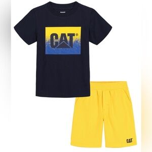 NWT Caterpillar 3T short sleeve logo t shirt with french terry shorts, Macys